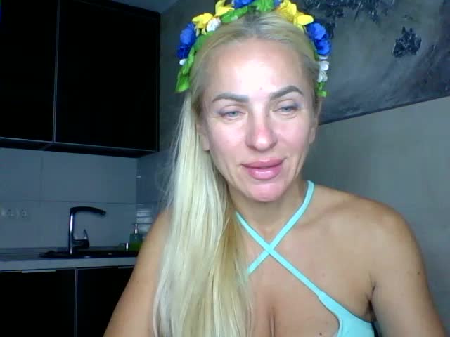 annamari1563 Live Sex December 14, 2025