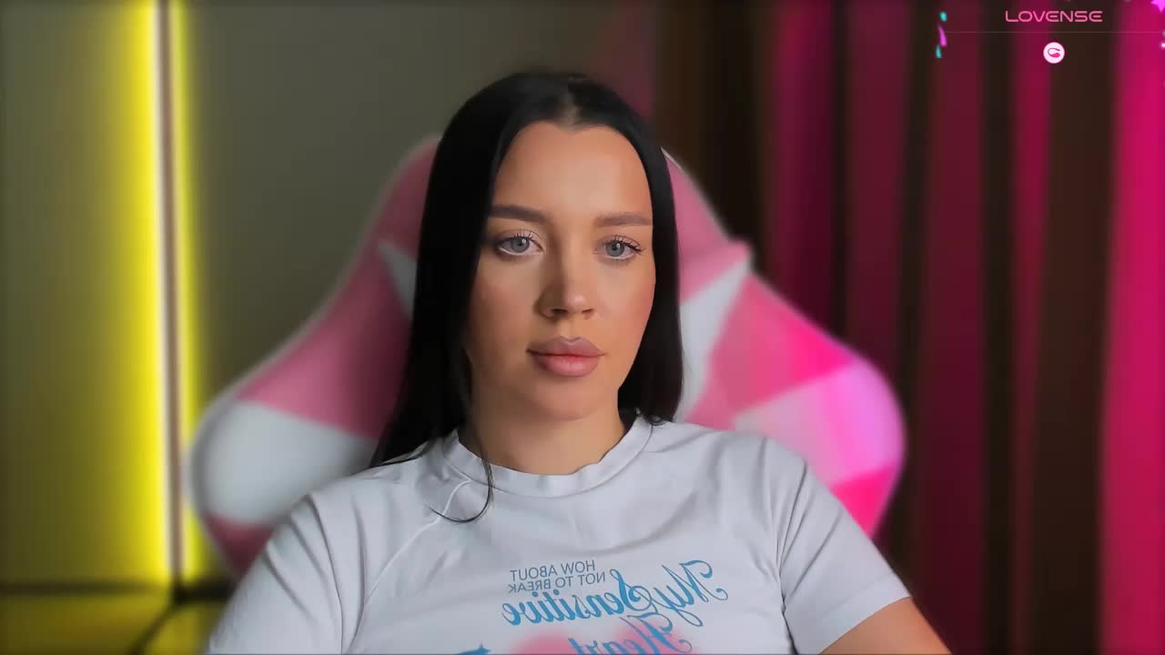 AmeliaSonk Live Sex October 15, 2025