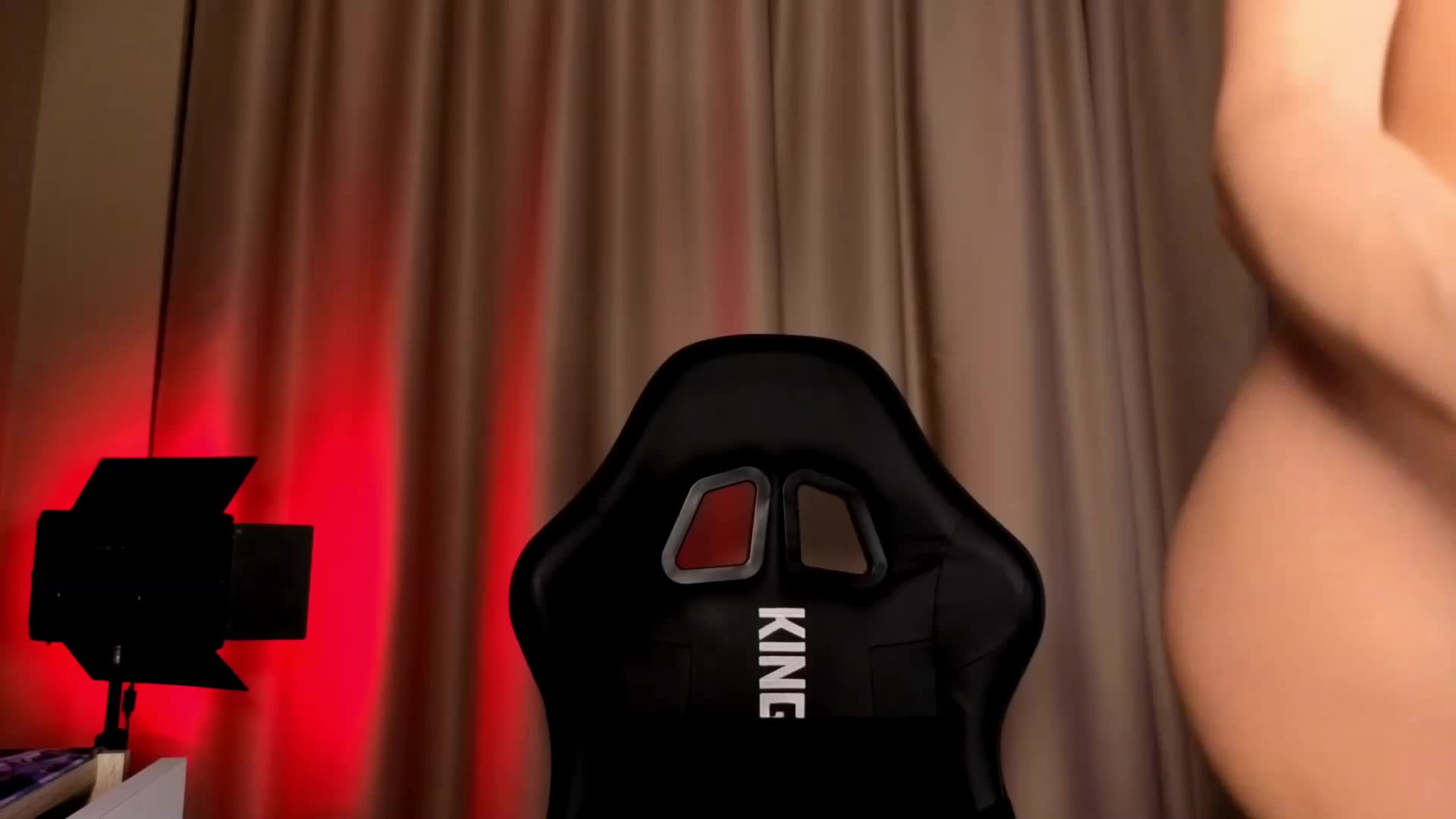 Amyleeplayss Live Sex December 19, 2025