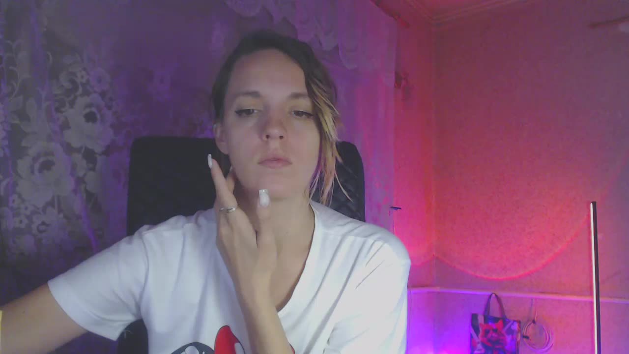 Babymuro4ka Live Sex December 17, 2025