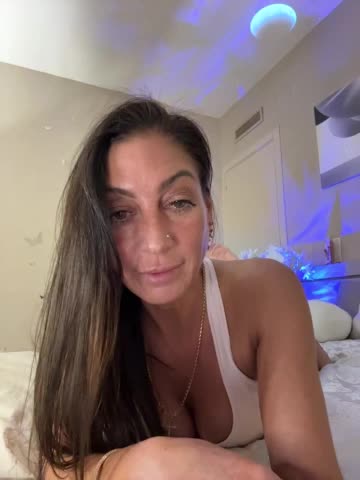 IrinkaGata Live Sex December 14, 2025