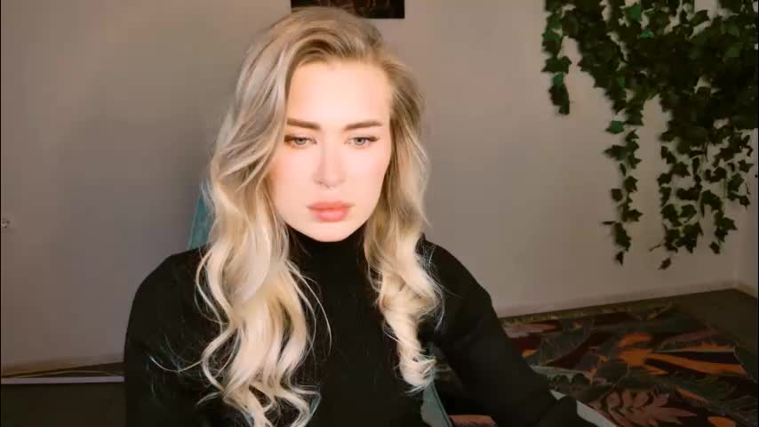 adelloyss Live Sex December 13, 2025