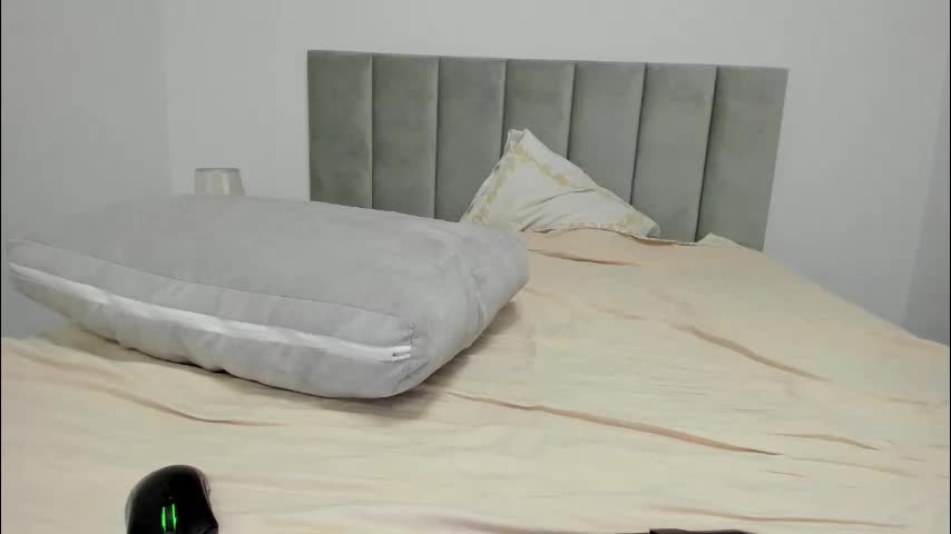 rosasweet02 Live Sex December 14, 2025