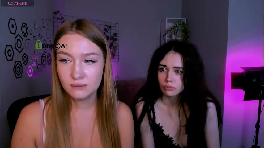 riley_sanders Live Sex December 17, 2025