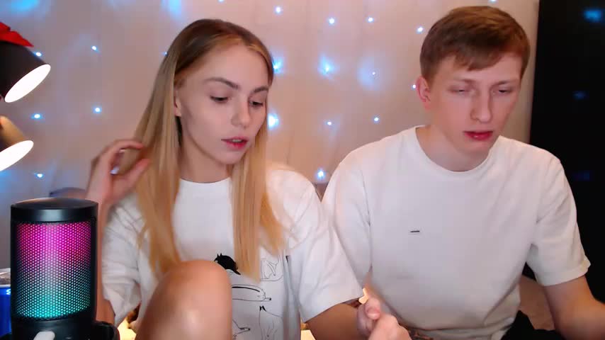 juliaanddima Live Sex December 17, 2025