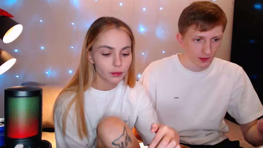 juliaanddima Live Sex December 17, 2025