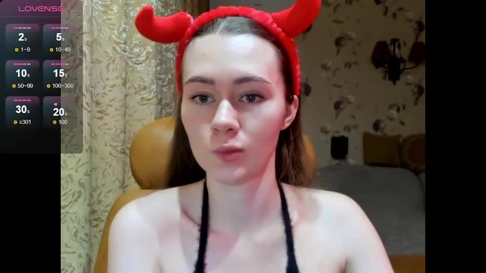 MadeleineEvans Live Sex December 13, 2025