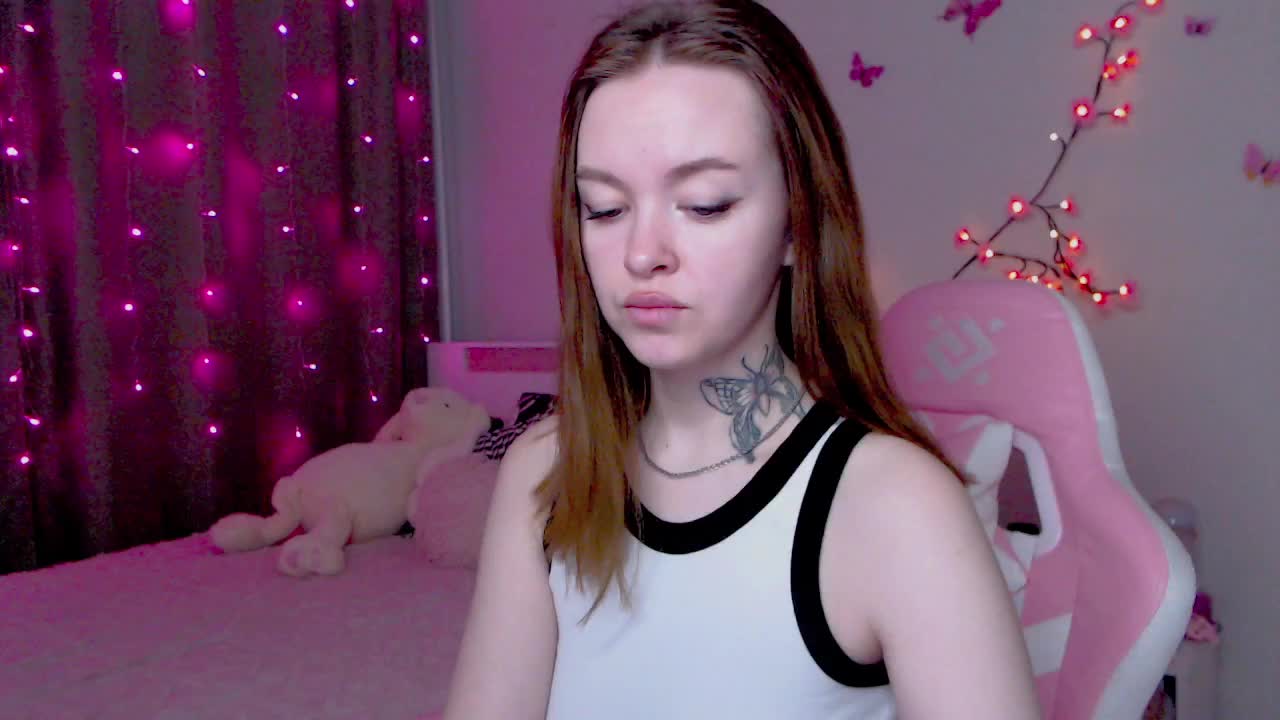 NaughtyMable Live Sex December 14, 2025