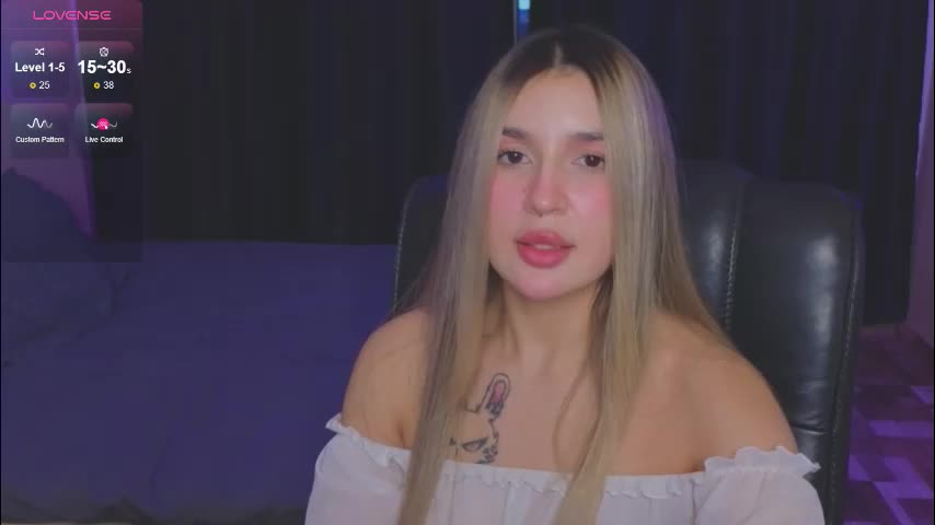 roxychilli Live Sex December 17, 2025