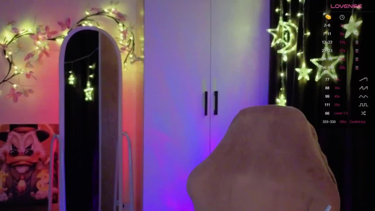 Nestyzz Live Sex December 17, 2025