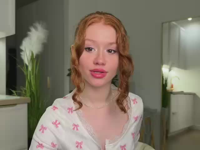 -milka- Live Sex December 12, 2025