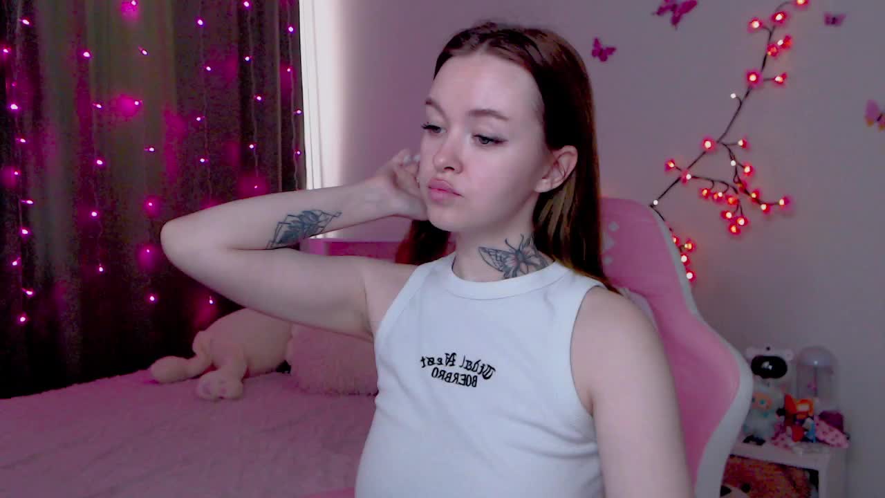 NaughtyMable Live Sex December 14, 2025