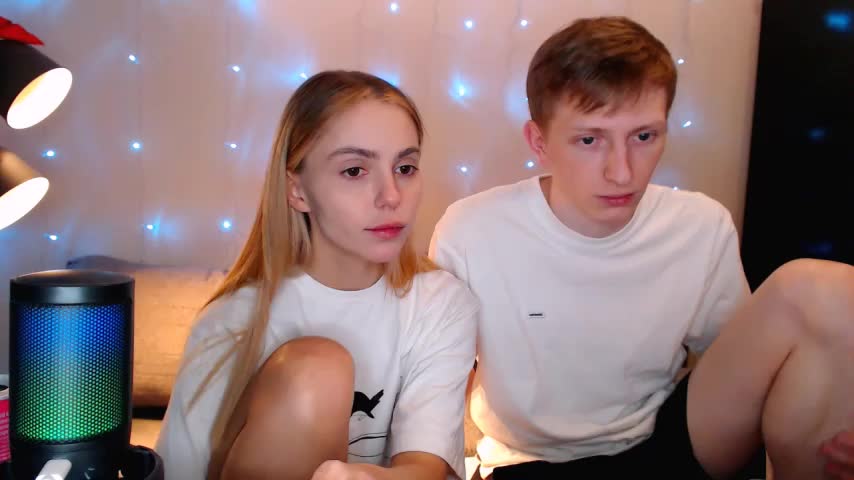 juliaanddima Live Sex December 17, 2025