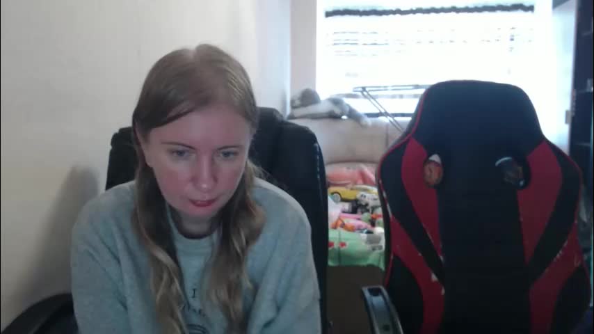 jenisandpeter Live Sex December 19, 2025