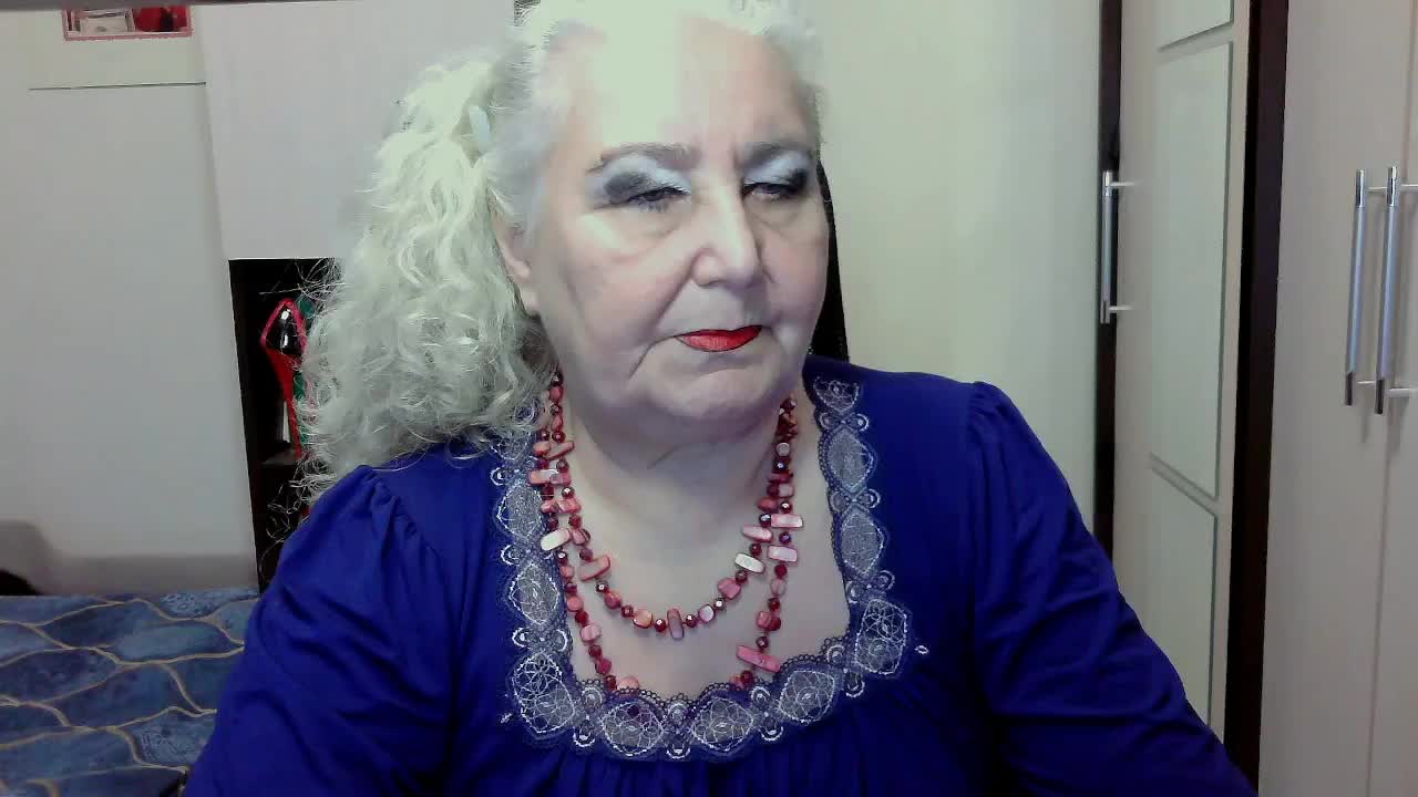 GrannyWants Live Sex December 17, 2025