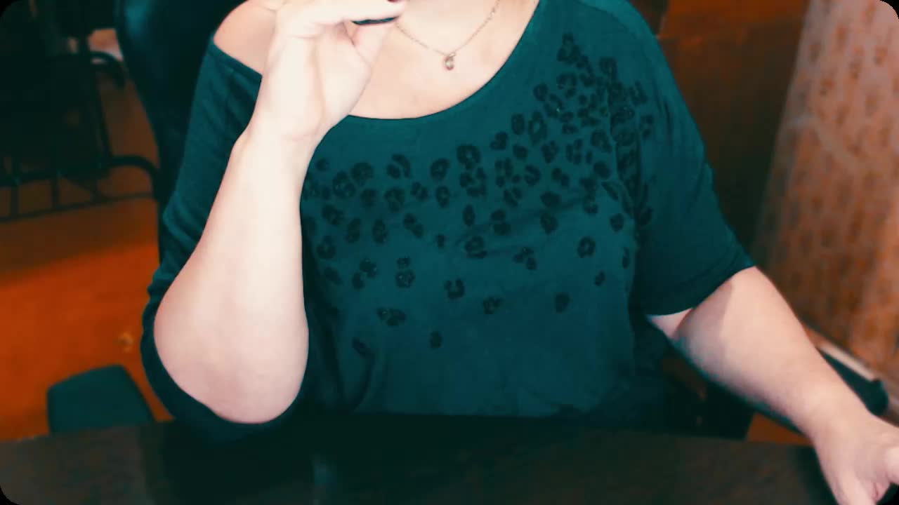 Alisa1917 Live Sex December 14, 2025