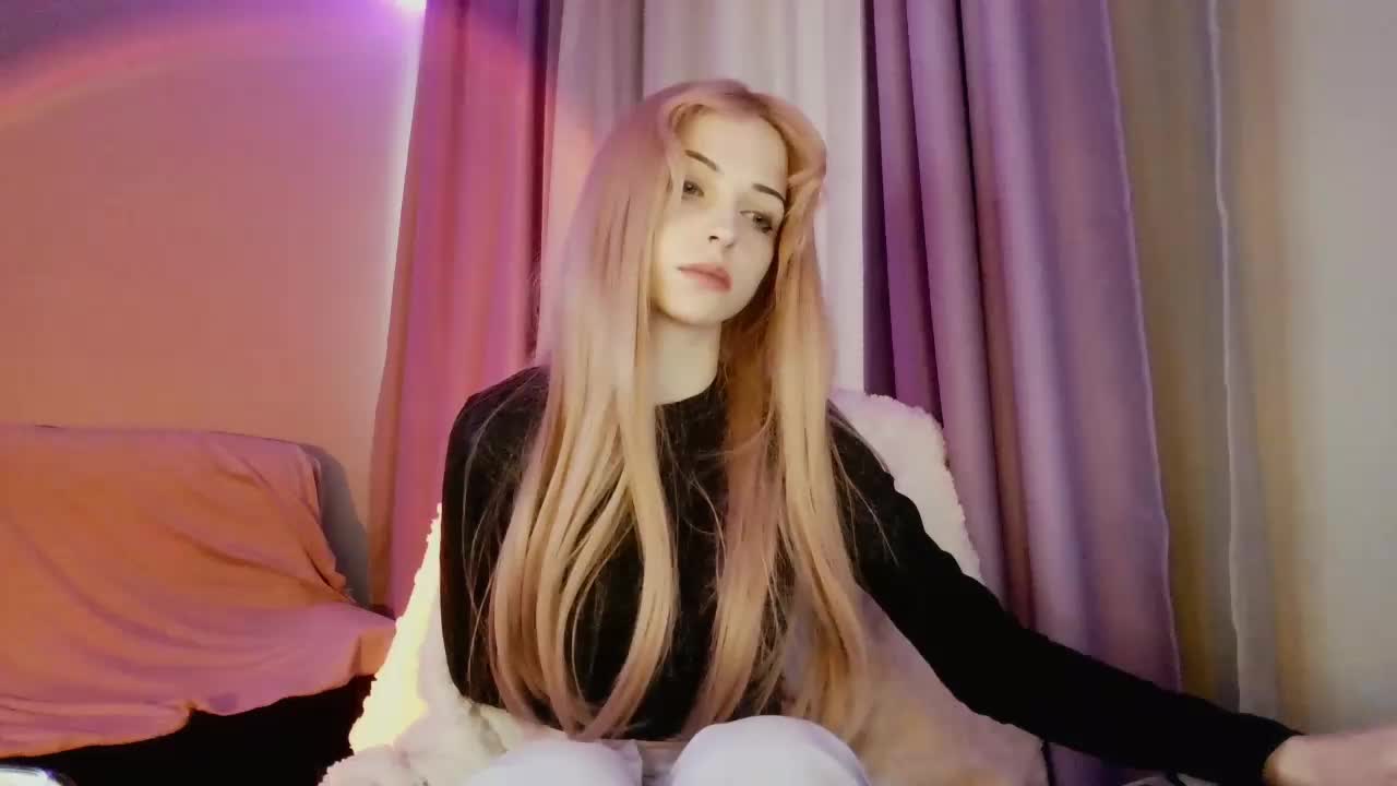 Niiikka Live Sex December 13, 2025