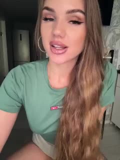 SweetyMia Live Sex December 14, 2025