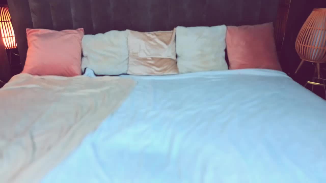 BettyDark Live Sex December 17, 2025