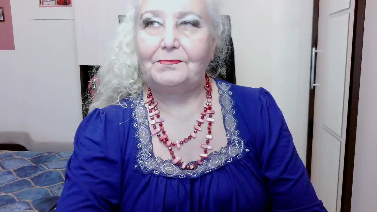 GrannyWants Live Sex December 17, 2025