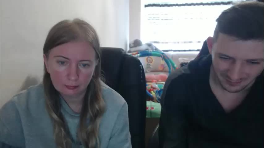 jenisandpeter Live Sex December 19, 2025