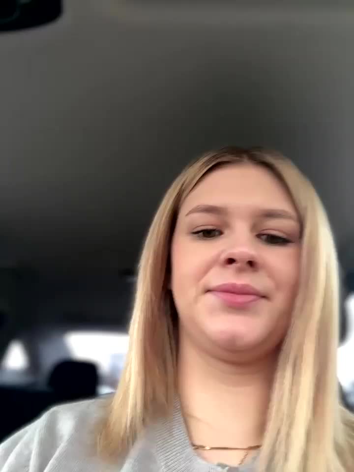 Love_Bri Live Sex December 18, 2025