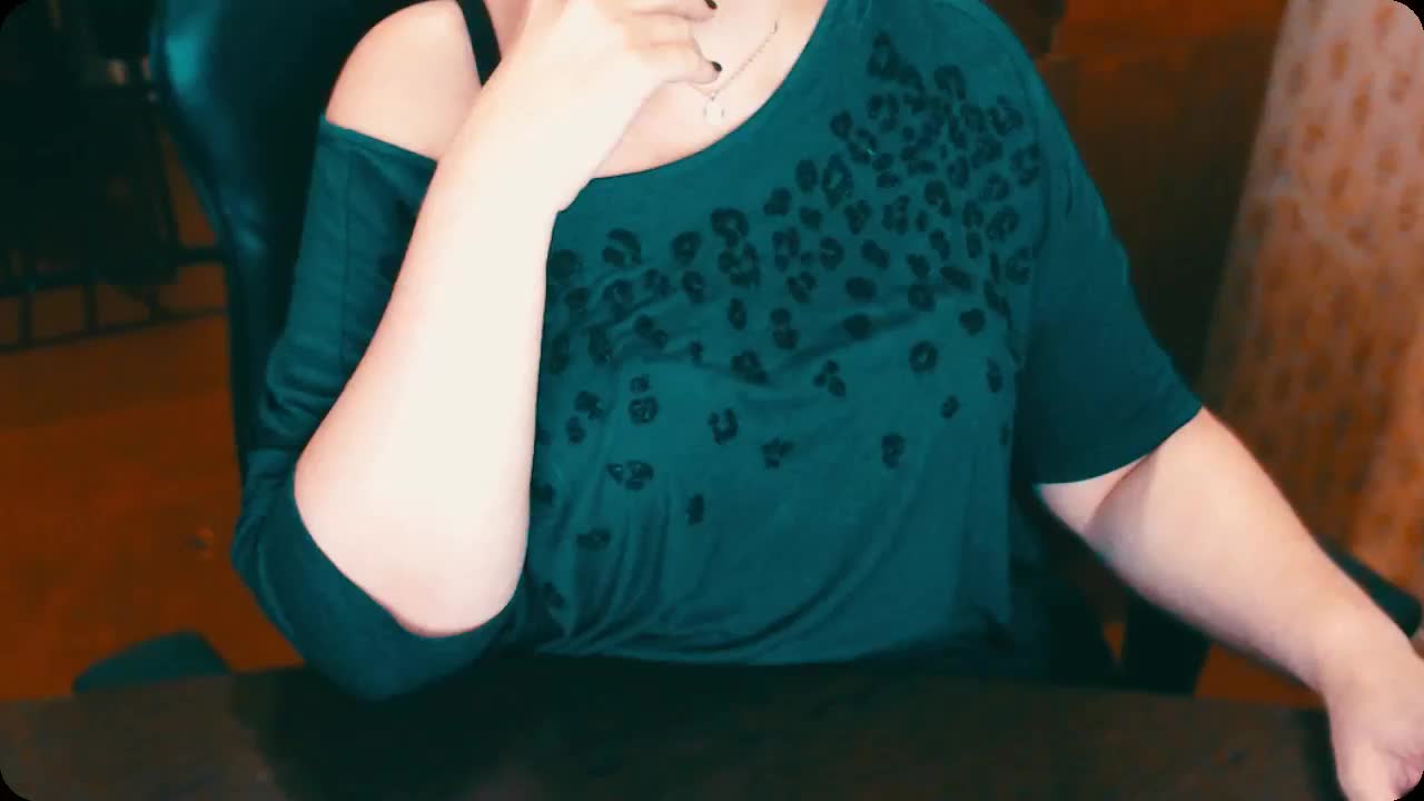 Alisa1917 Live Sex December 14, 2025