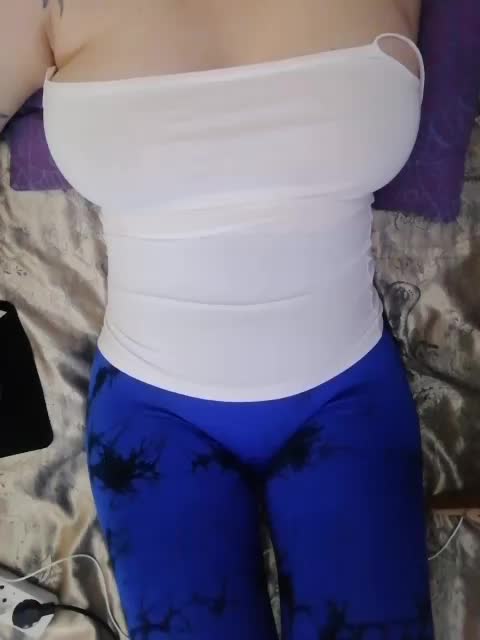 -Tiffany- Live Sex December 19, 2025