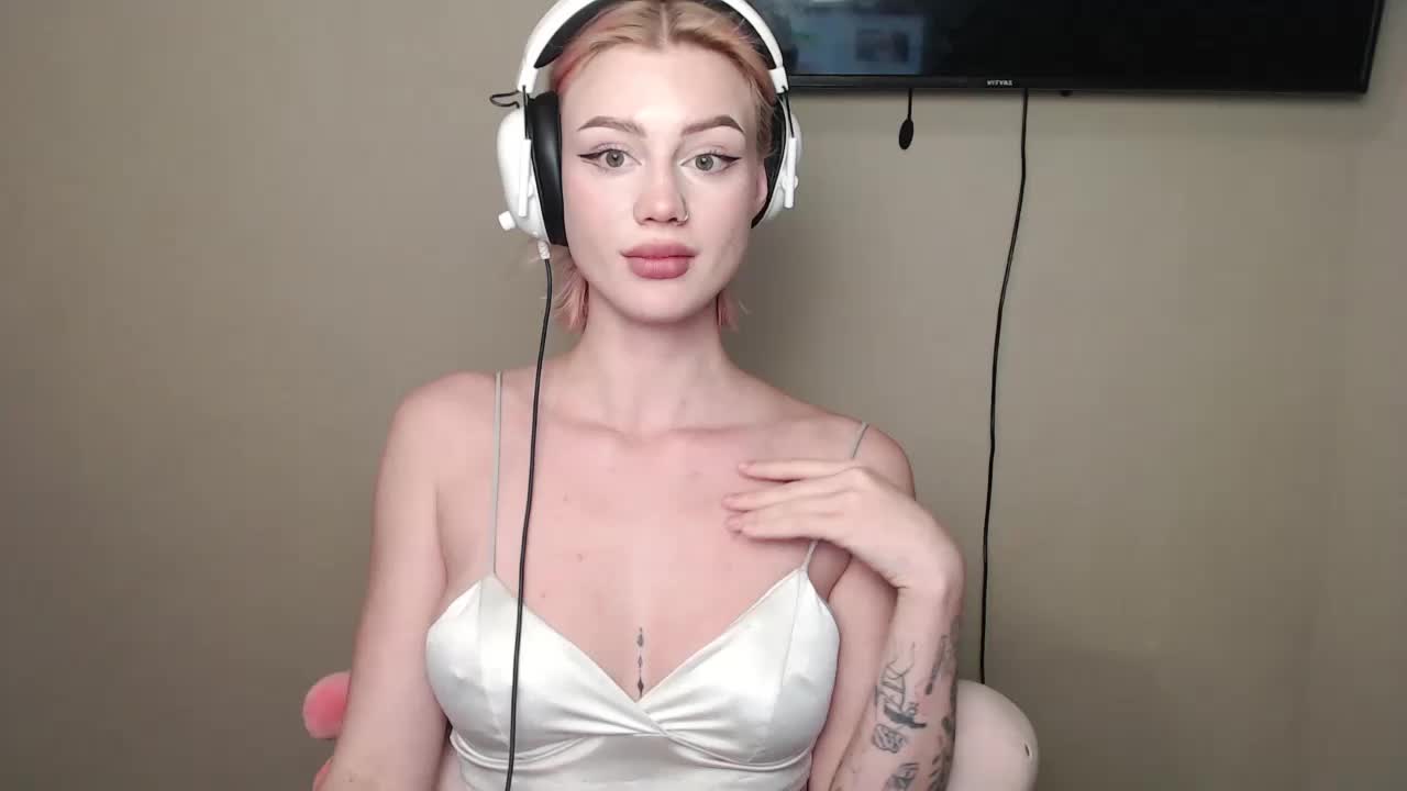 Ice-hot Live Sex December 14, 2025