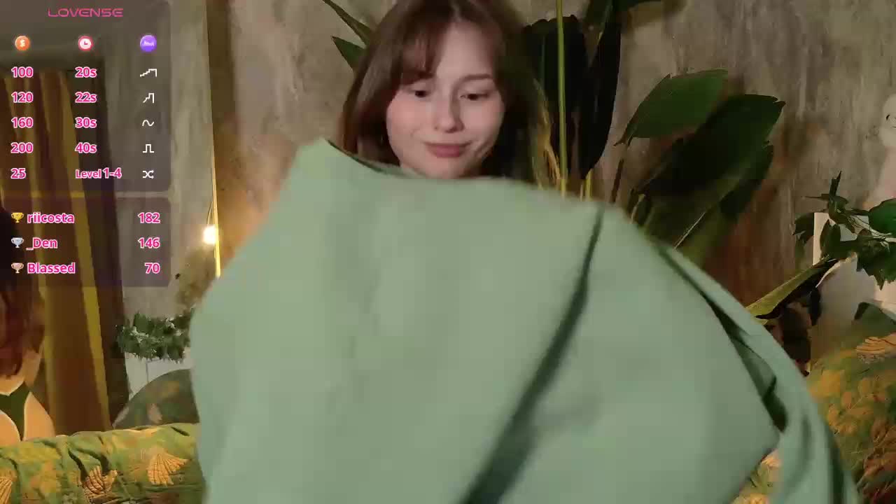 YoPixie Live Sex December 13, 2025