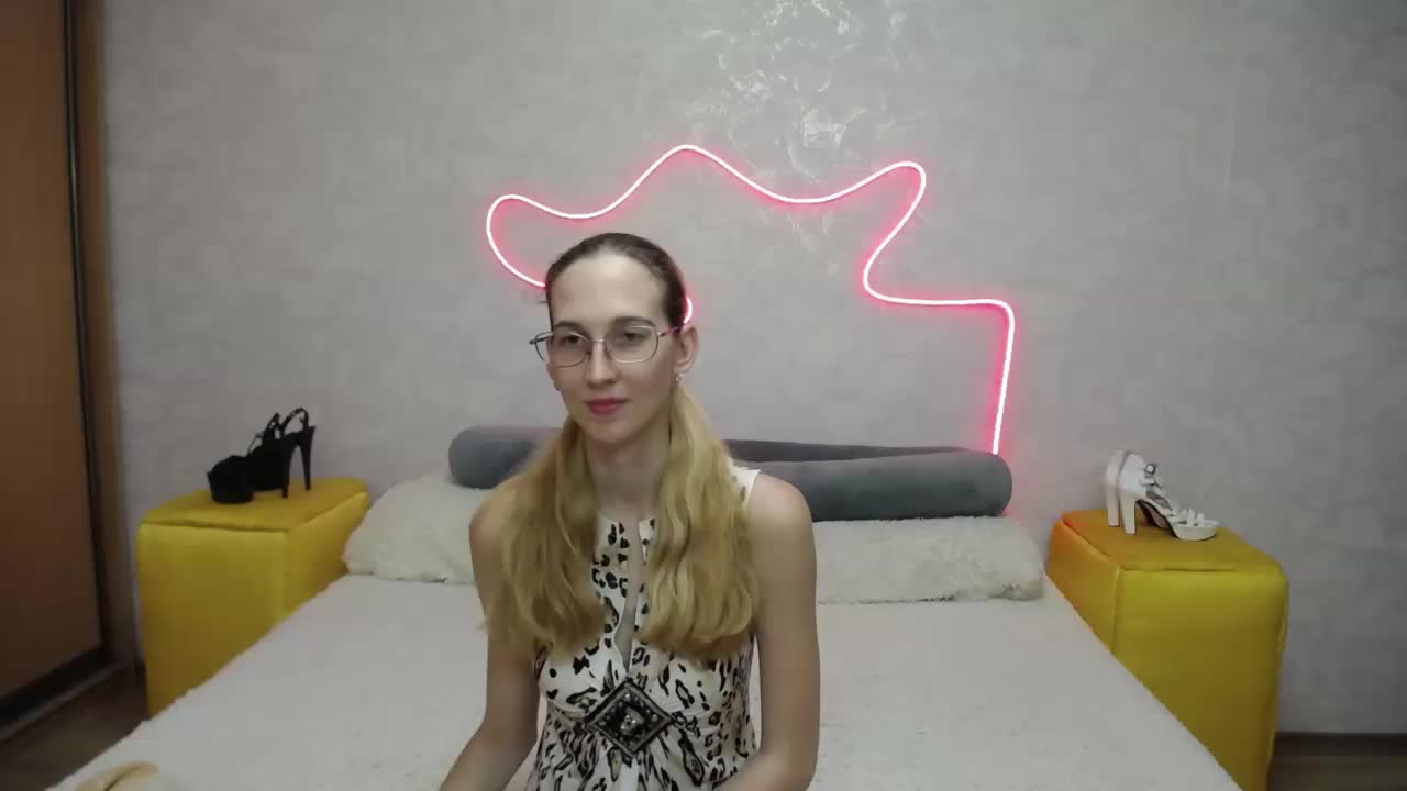 LizzieBrait Live Sex October 16, 2025