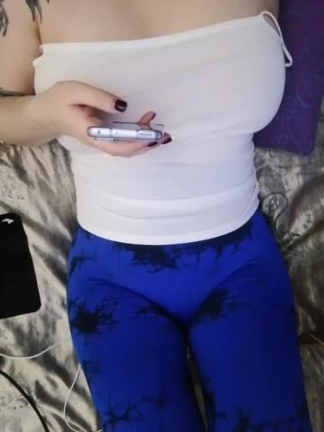 -Tiffany- Live Sex December 19, 2025