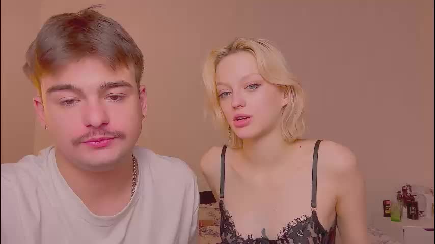 your_molly_mark Live Sex December 17, 2025