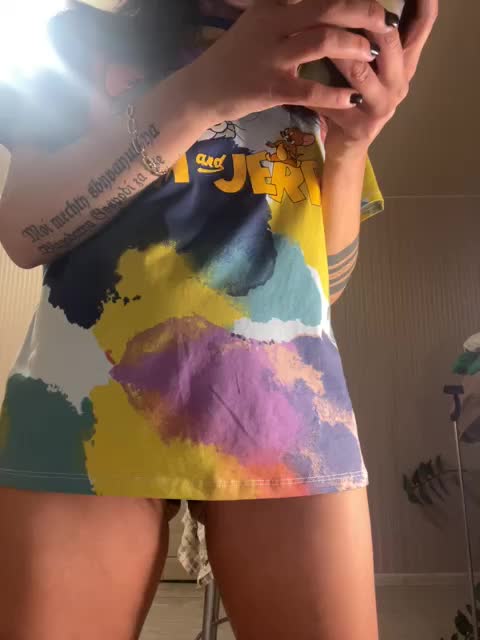 Karolina_Milf Live Sex December 13, 2025