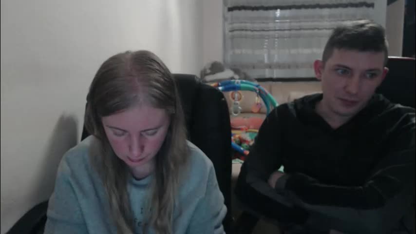 jenisandpeter Live Sex December 19, 2025