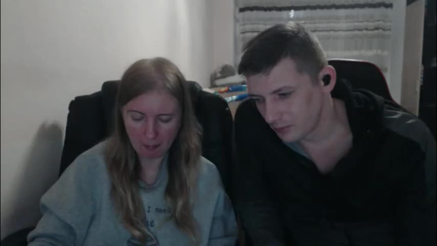 jenisandpeter Live Sex December 19, 2025