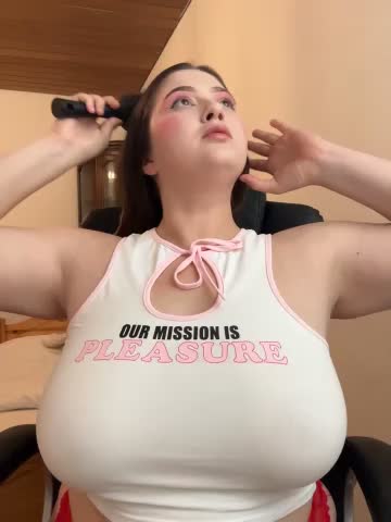 Kamilla_Loop Live Sex 2025.10.16