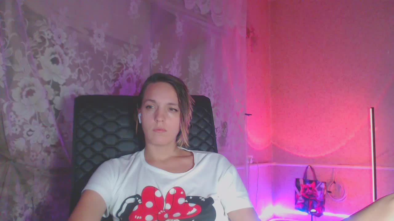 Babymuro4ka Live Sex December 17, 2025