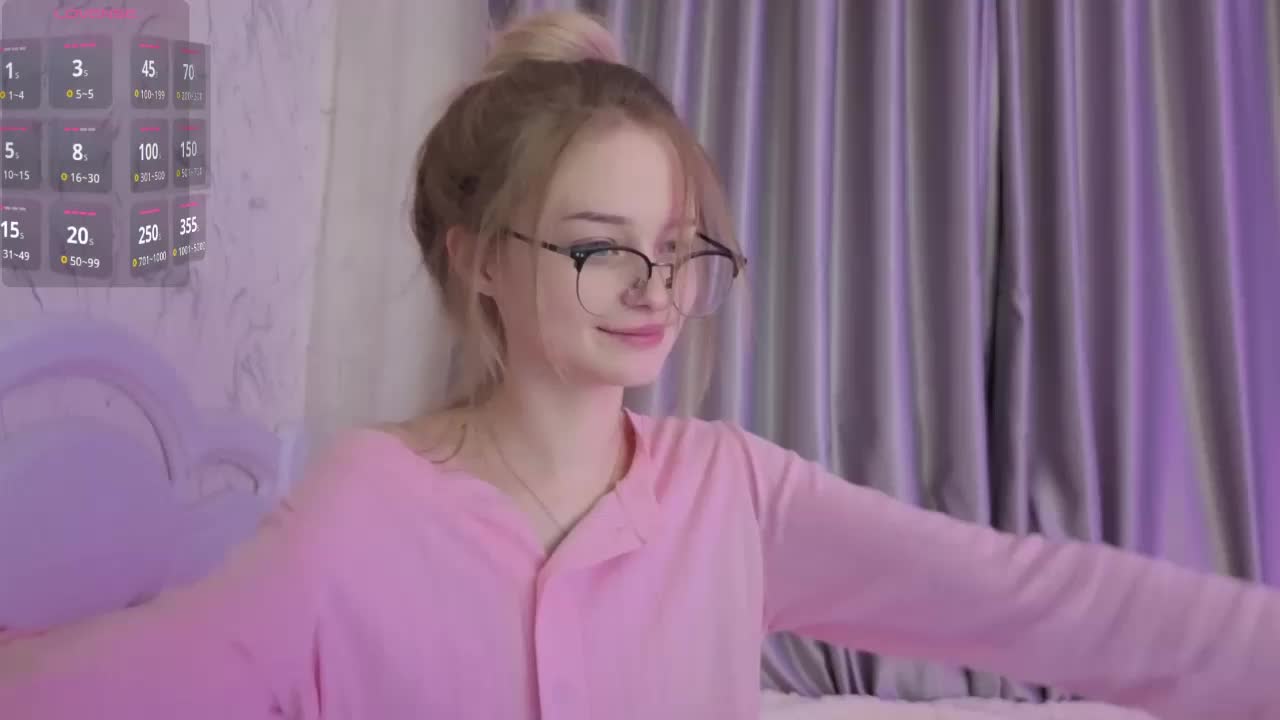 vialeta-baby Live Sex December 12, 2025