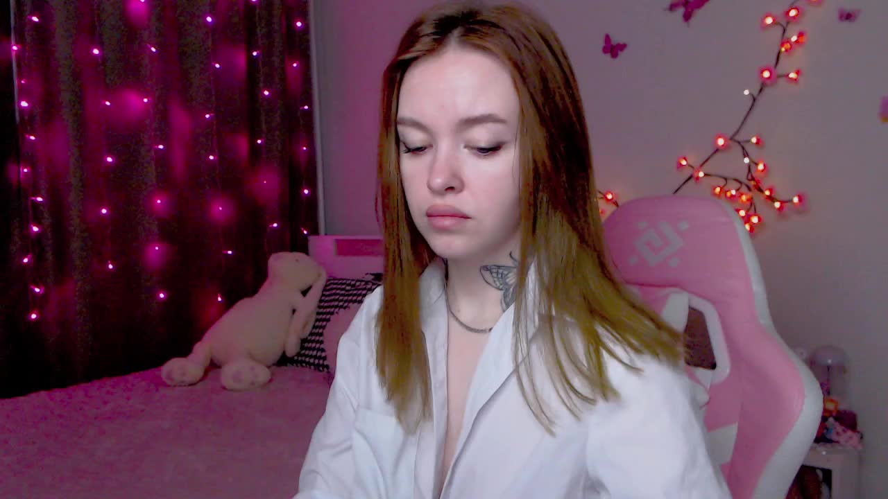 NaughtyMable Live Sex December 14, 2025