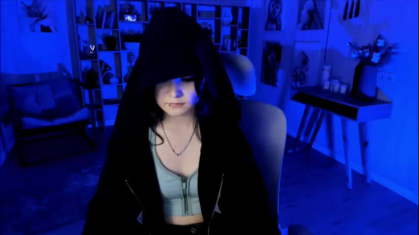 elainebeness Live Sex December 14, 2025