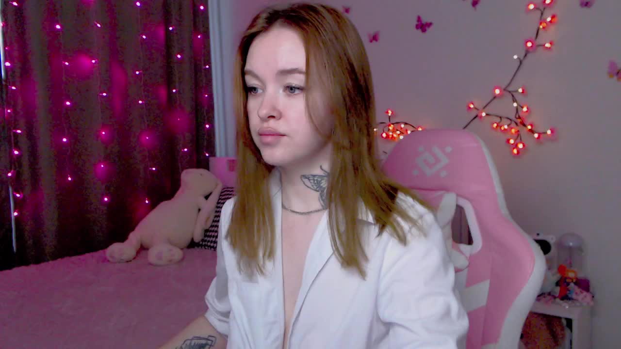 NaughtyMable Live Sex December 14, 2025