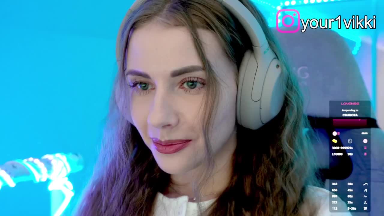 VikkiExtraCheese Live Sex December 17, 2025