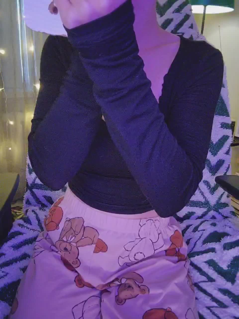 MyLittlegi Live Sex December 13, 2025