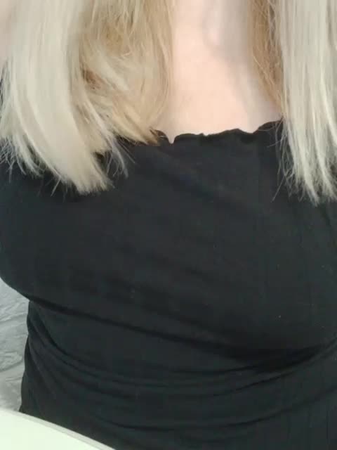 Tata42 Live Sex December 15, 2025