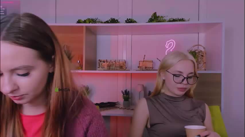 mila_glow Live Sex December 17, 2025