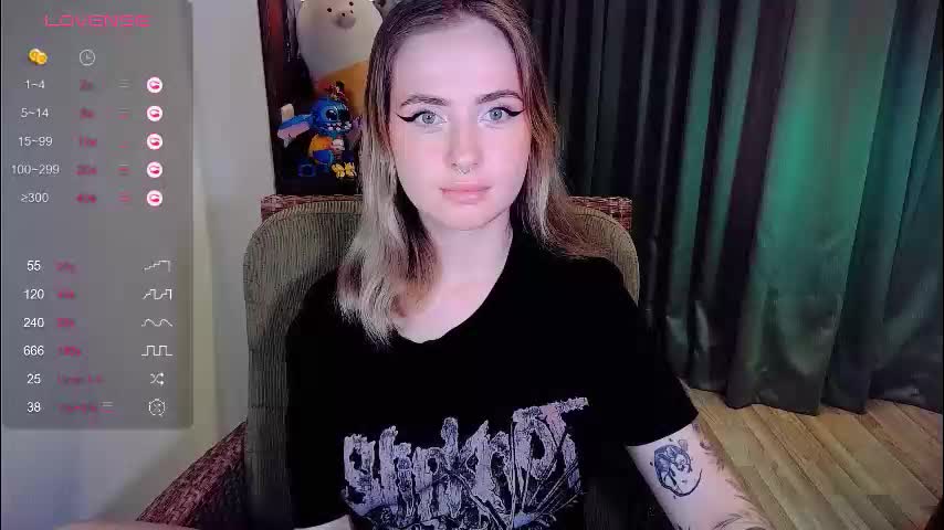 shyfoxxxy Live Sex December 13, 2025