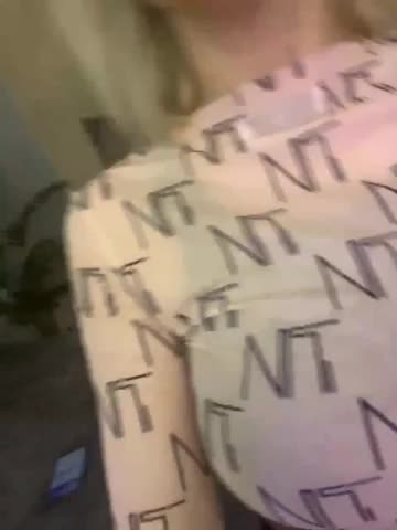 Stasya-moor Live Sex December 17, 2025