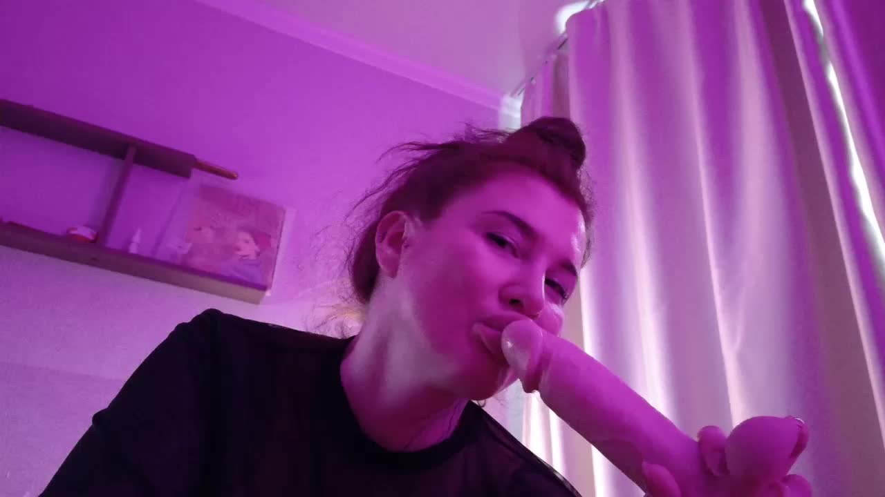 Dragon_fruit Live Sex December 13, 2025