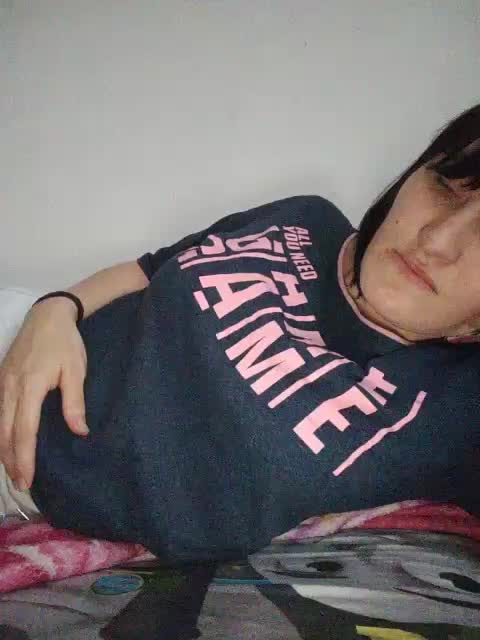 Xo4y-SeXa Live Sex December 18, 2025